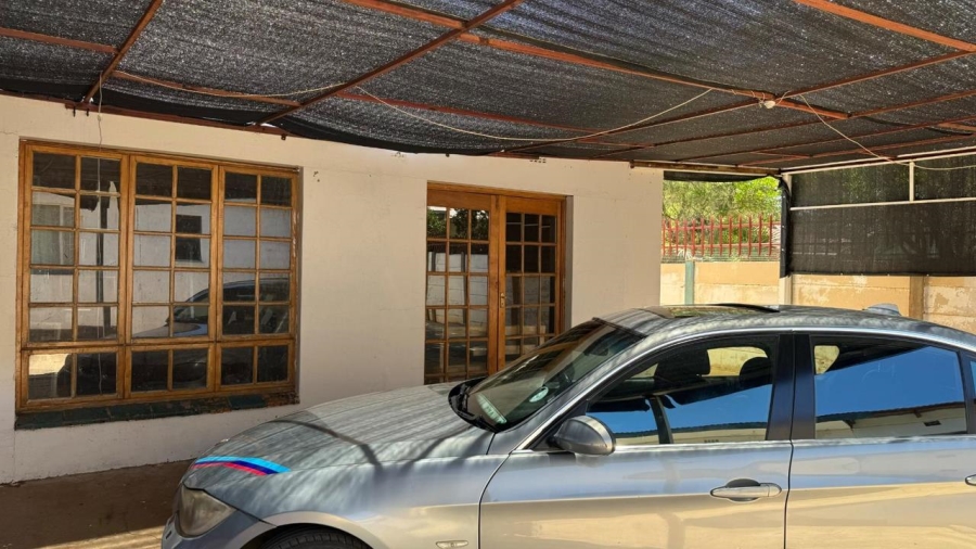 3 Bedroom Property for Sale in Verwoerdpark Northern Cape